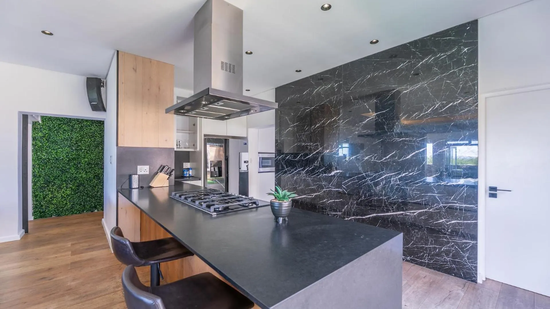 Exclusive 3-Bedroom Luxury Villa Cape Town Cbd 0*,